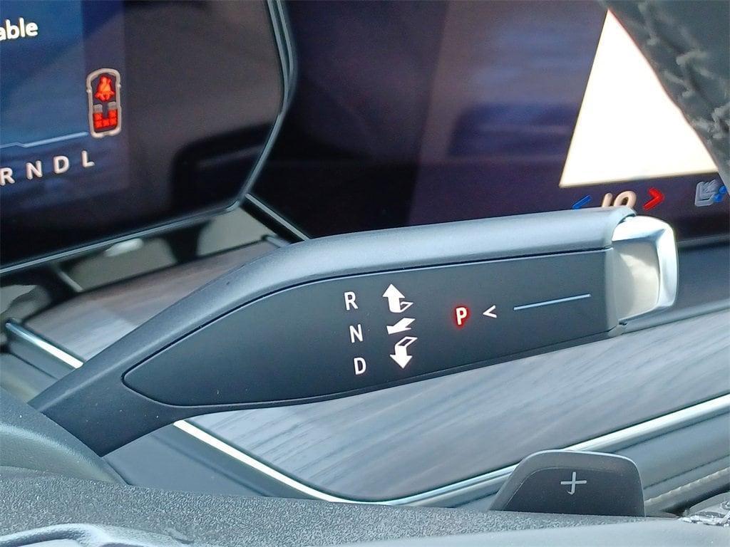 new 2025 Chevrolet Suburban car, priced at $82,460