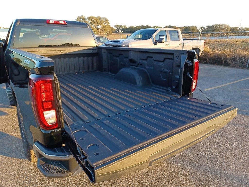 new 2024 GMC Sierra 1500 car, priced at $40,843