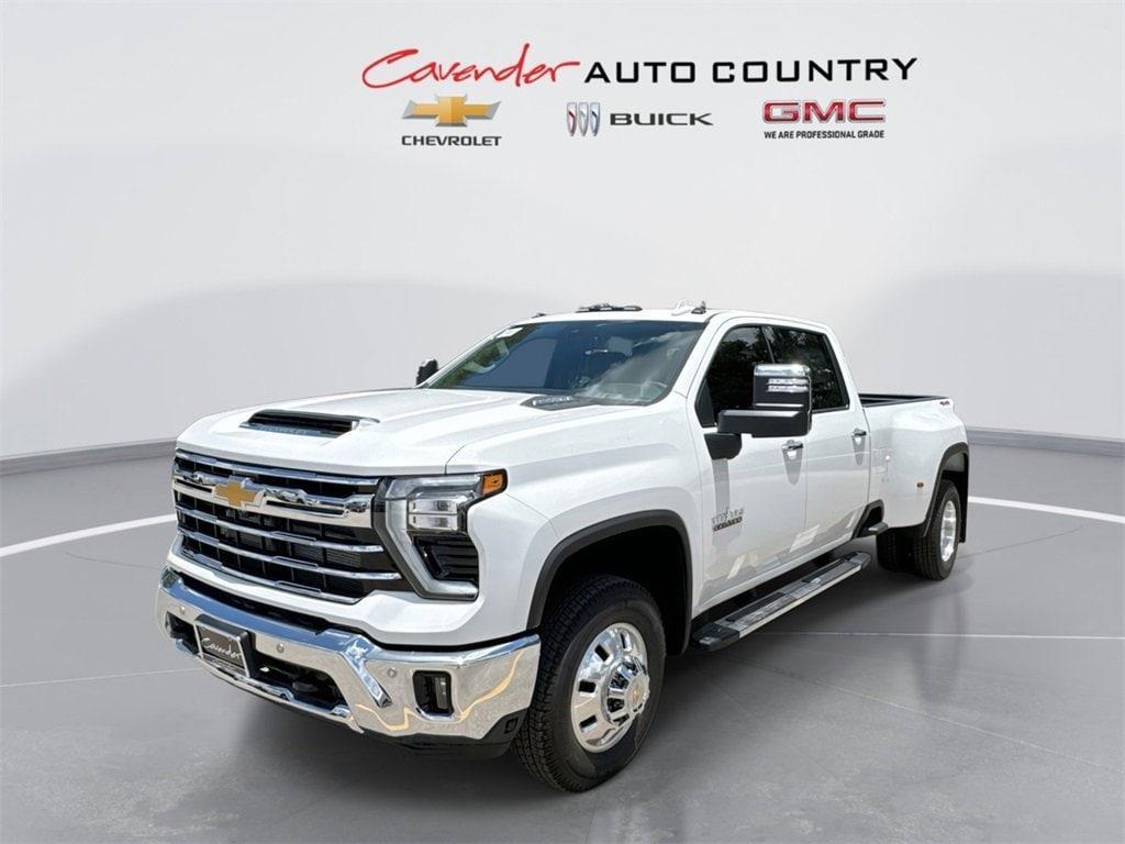 new 2025 Chevrolet Silverado 3500 car, priced at $80,255
