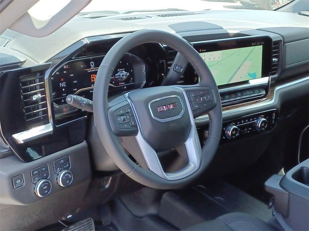 new 2025 GMC Sierra 1500 car, priced at $48,725