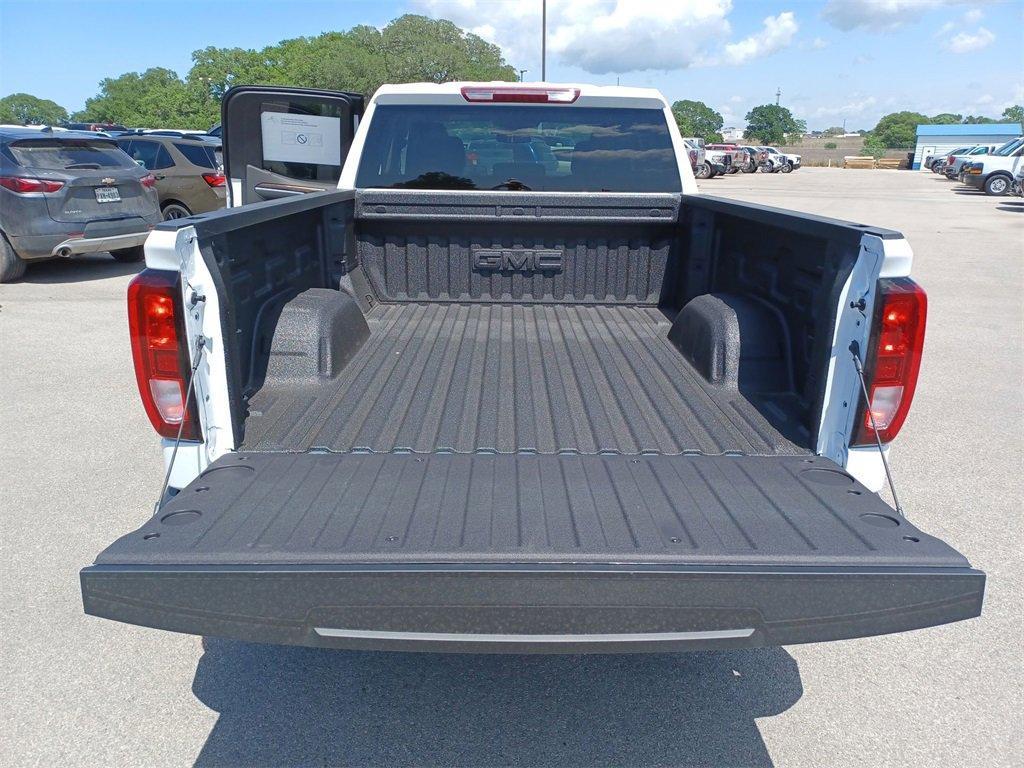 new 2025 GMC Sierra 1500 car, priced at $51,097