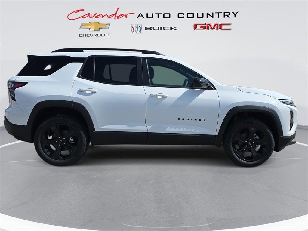 new 2026 Chevrolet Equinox car, priced at $31,915