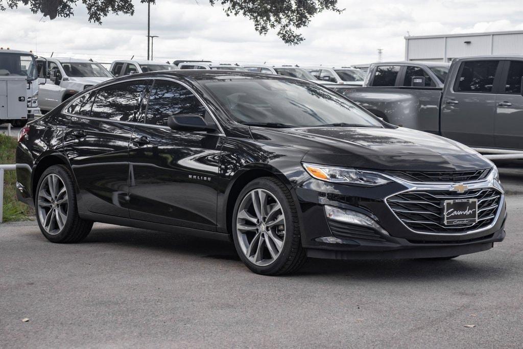 new 2025 Chevrolet Malibu car, priced at $32,695