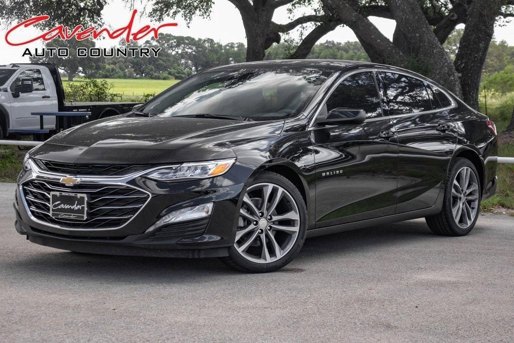 new 2025 Chevrolet Malibu car, priced at $32,695