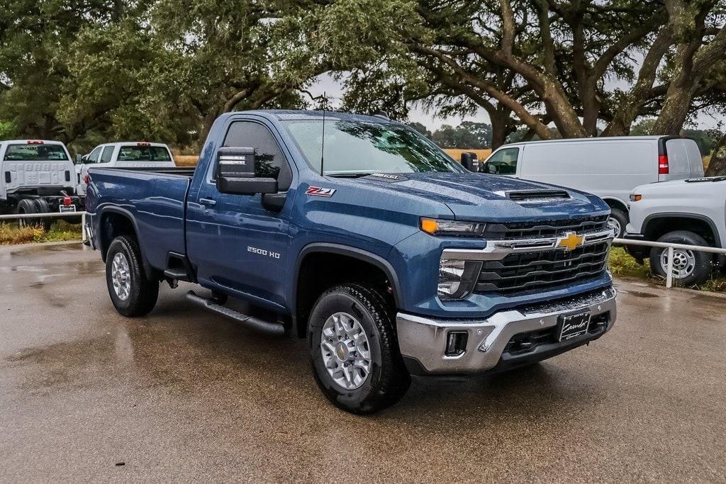 new 2025 Chevrolet Silverado 2500 car, priced at $57,555