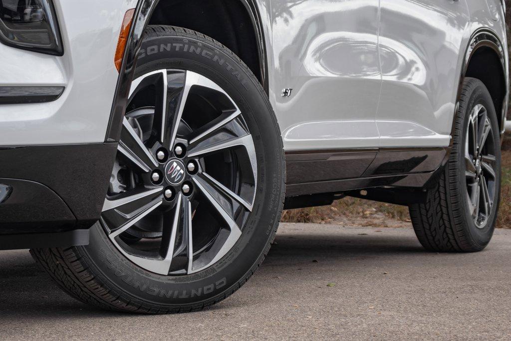 new 2025 Buick Enclave car, priced at $47,365
