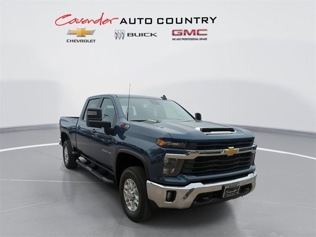 new 2025 Chevrolet Silverado 2500 car, priced at $73,640