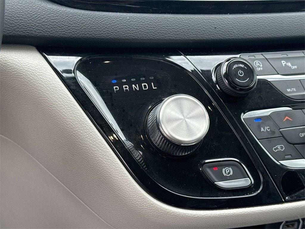 used 2023 Chrysler Pacifica car, priced at $22,591
