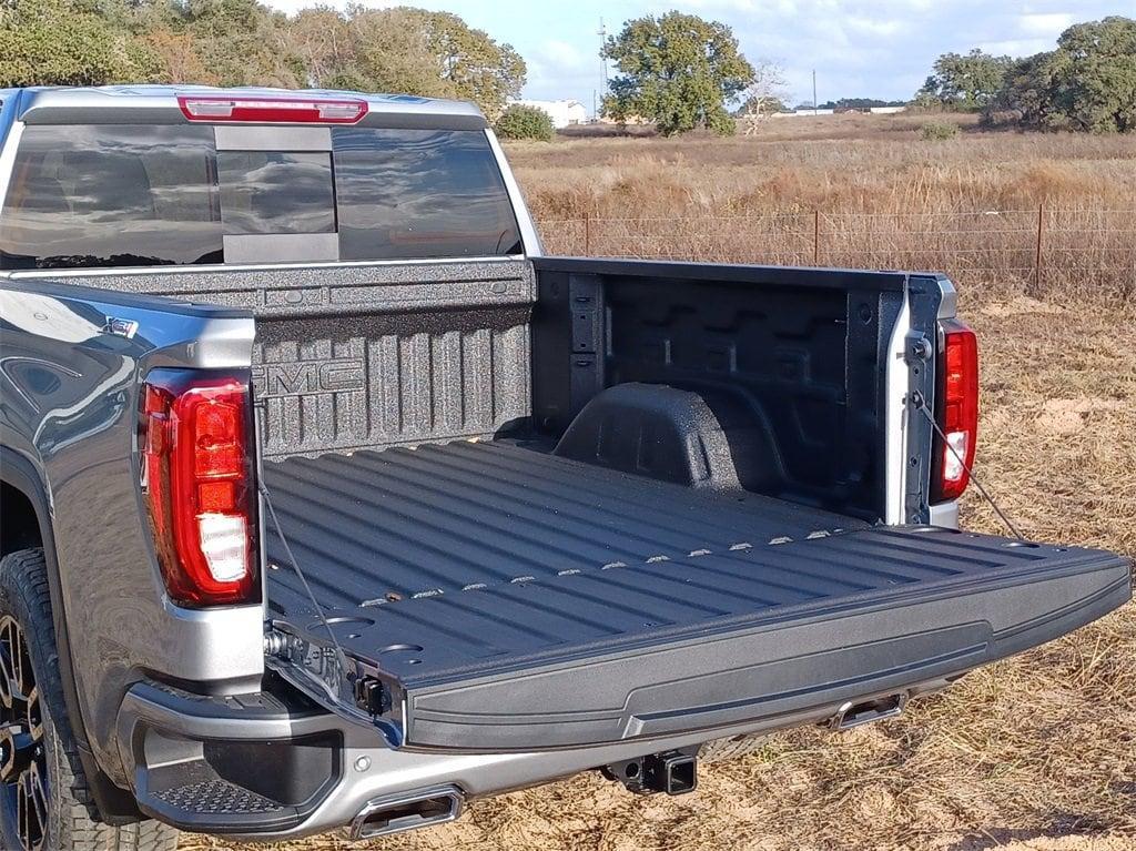 new 2025 GMC Sierra 1500 car, priced at $65,355