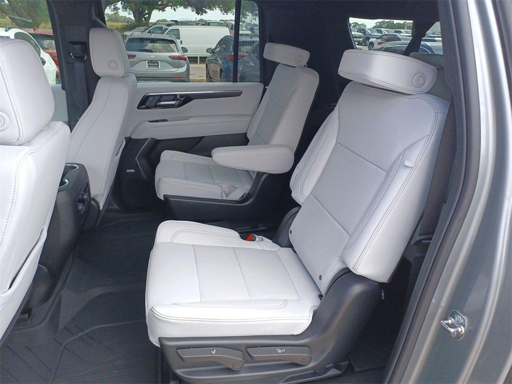 new 2025 Chevrolet Suburban car, priced at $77,558