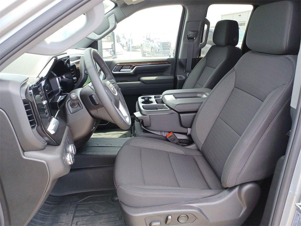 new 2025 GMC Sierra 2500 car, priced at $60,884
