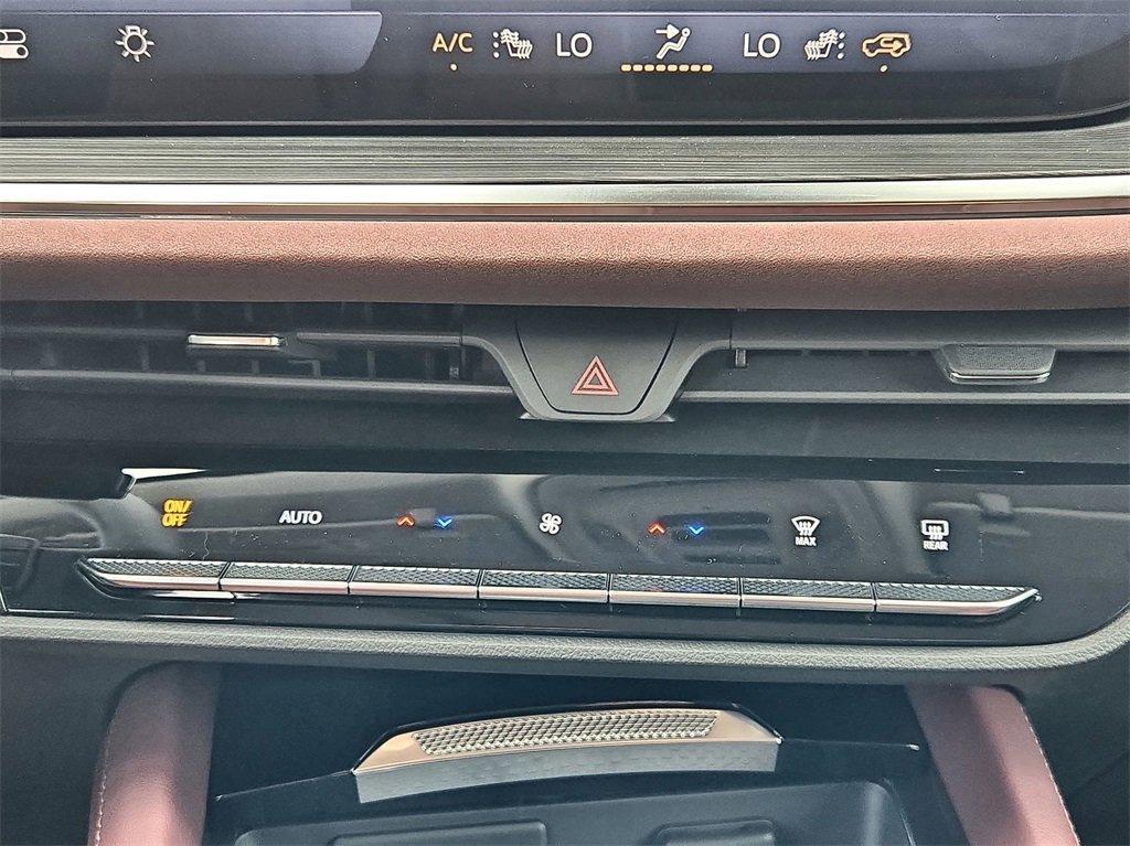 new 2025 Buick Envision car, priced at $41,299
