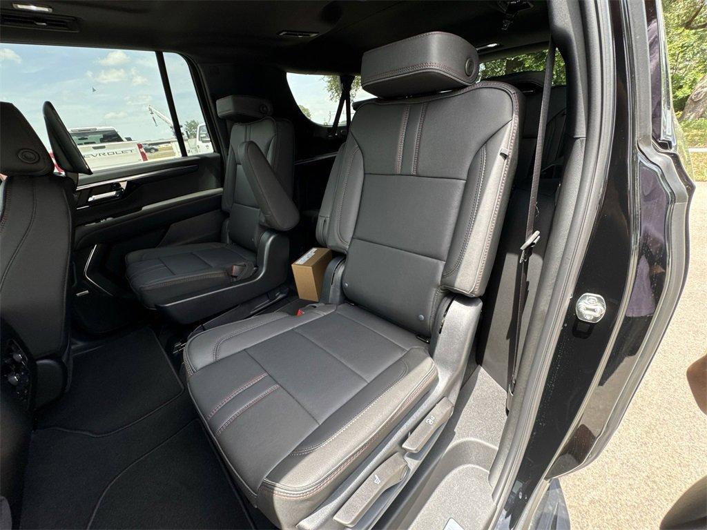 new 2025 Chevrolet Suburban car, priced at $81,005