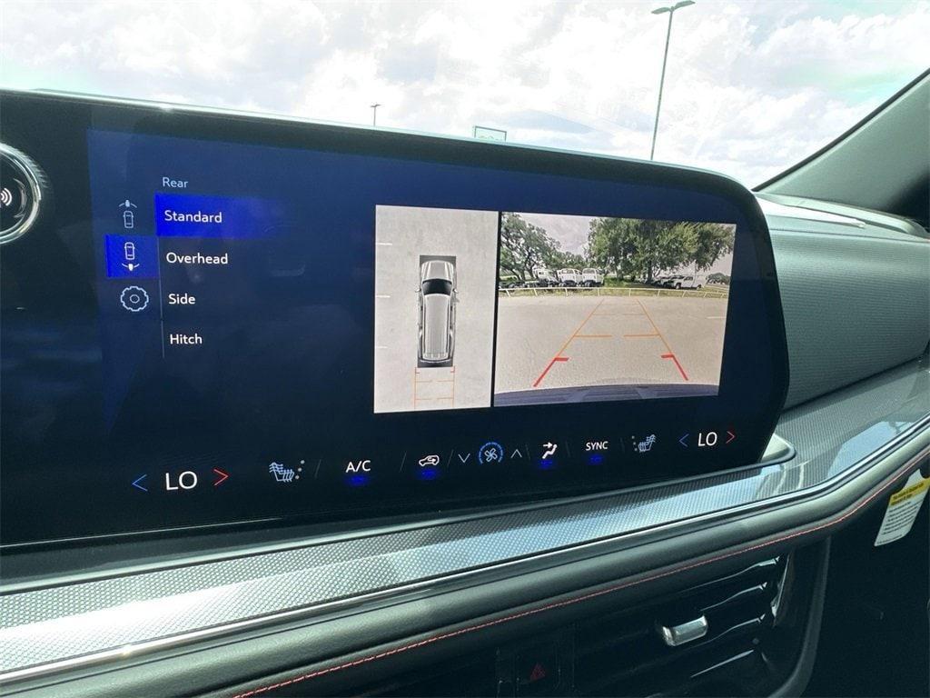 new 2025 Chevrolet Suburban car, priced at $81,005