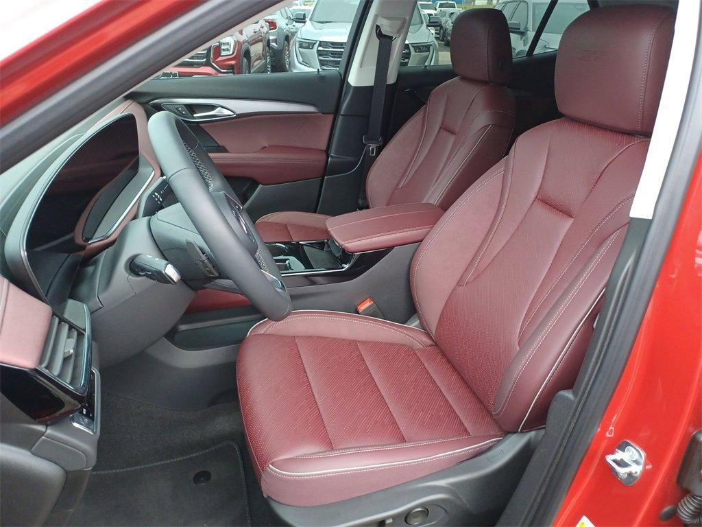 new 2025 Buick Envision car, priced at $39,894