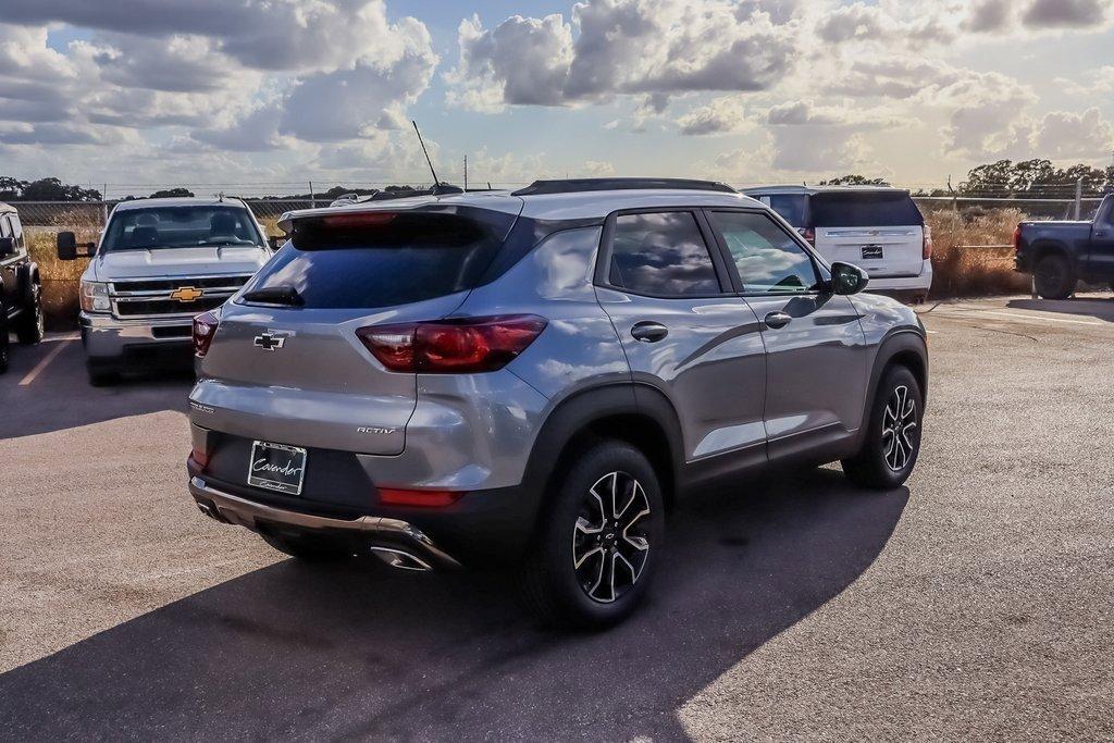 new 2025 Chevrolet TrailBlazer car, priced at $27,482