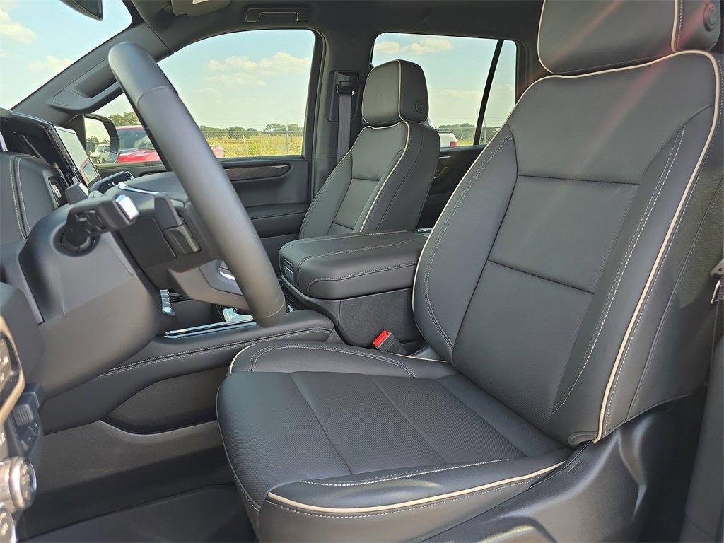 new 2025 GMC Yukon car, priced at $78,920