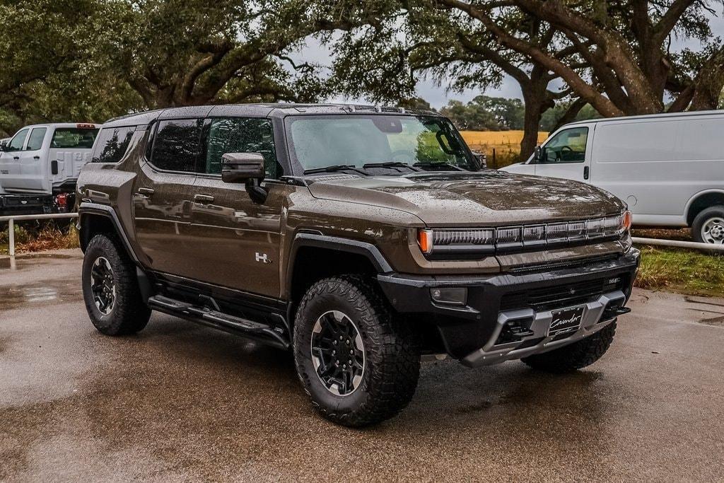 new 2025 GMC HUMMER EV car, priced at $109,465