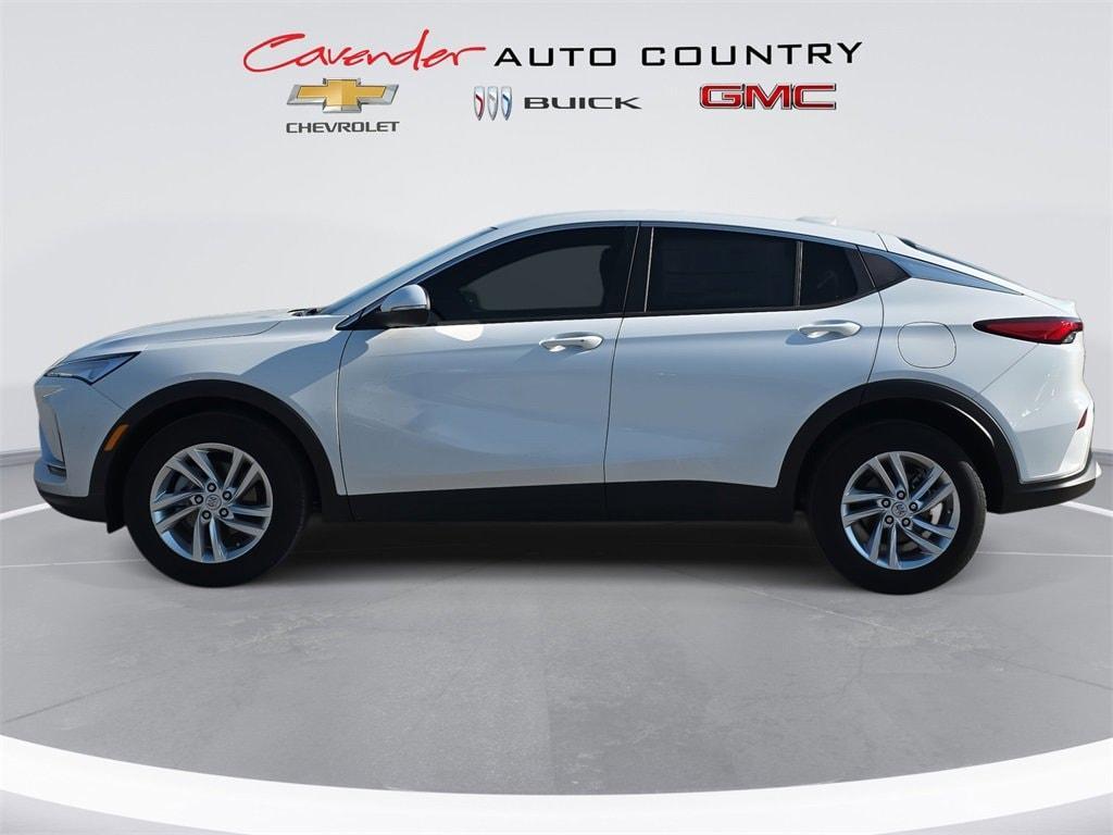 new 2025 Buick Envista car, priced at $24,785