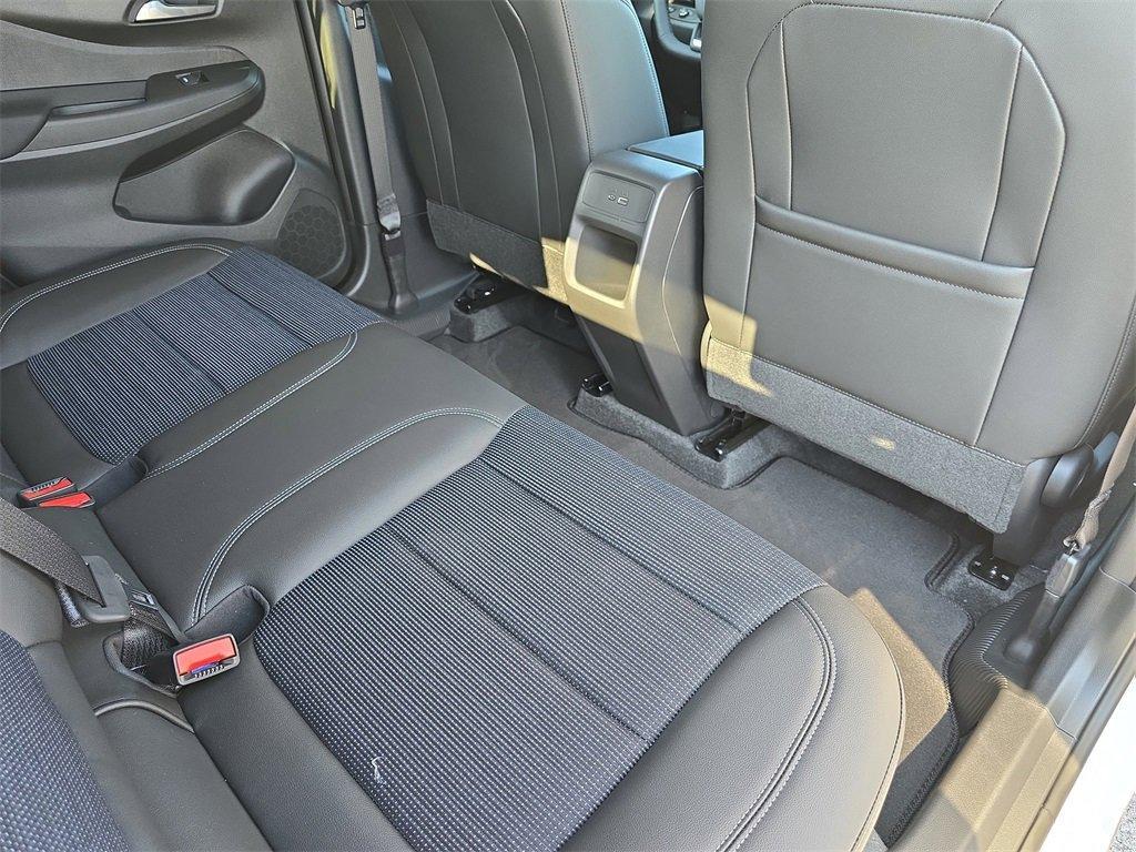 new 2025 Buick Envista car, priced at $24,785