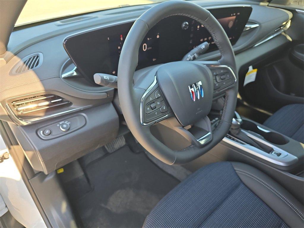 new 2025 Buick Envista car, priced at $24,785