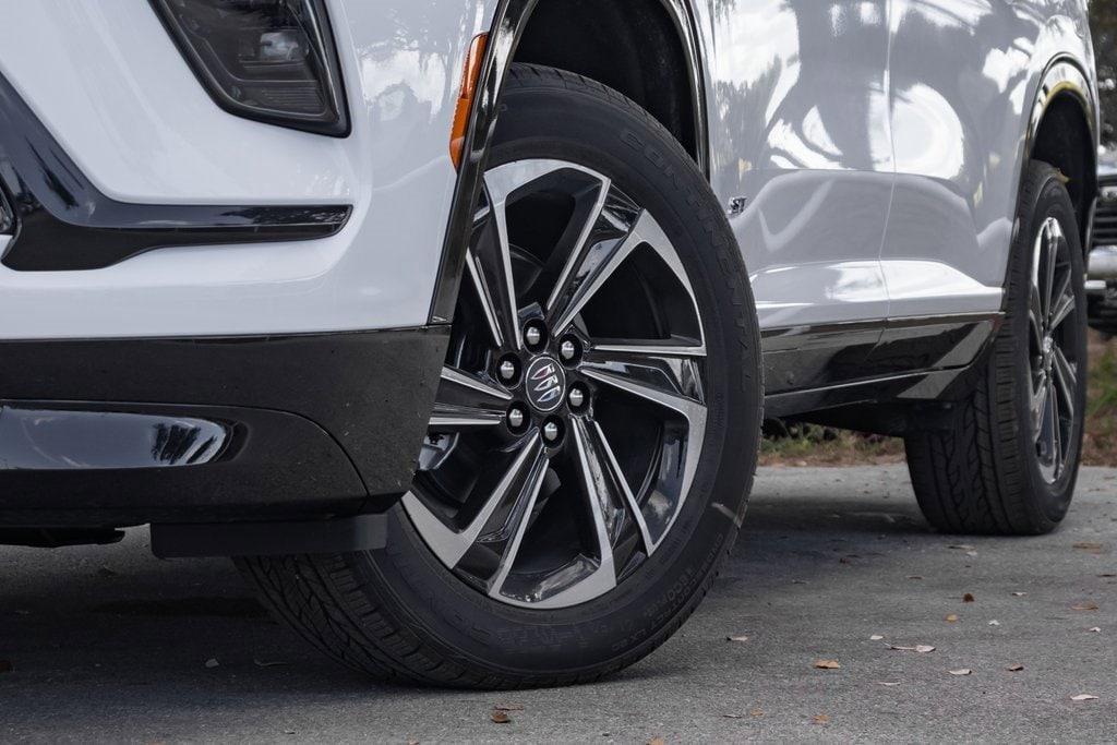 new 2025 Buick Enclave car, priced at $49,730