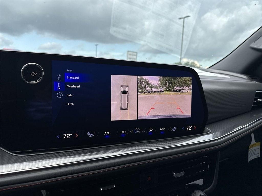 new 2025 Chevrolet Suburban car, priced at $81,005