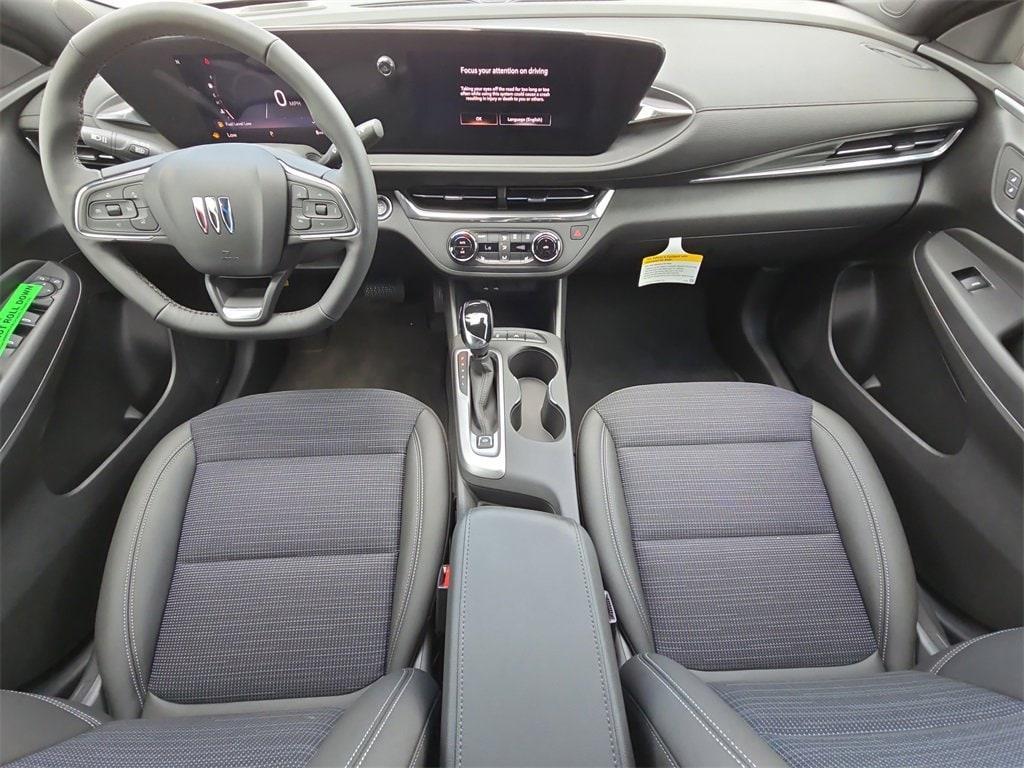 new 2025 Buick Envista car, priced at $26,685