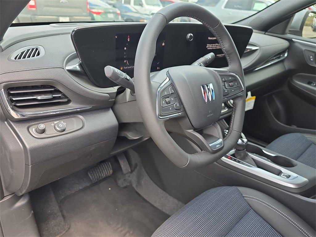 new 2025 Buick Envista car, priced at $26,685