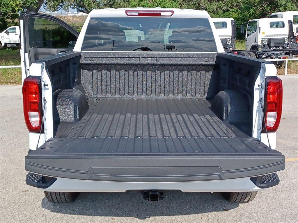 new 2025 GMC Sierra 1500 car, priced at $44,862
