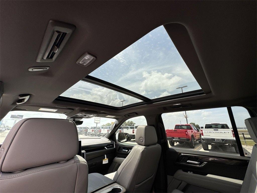 new 2025 GMC Yukon XL car, priced at $78,430