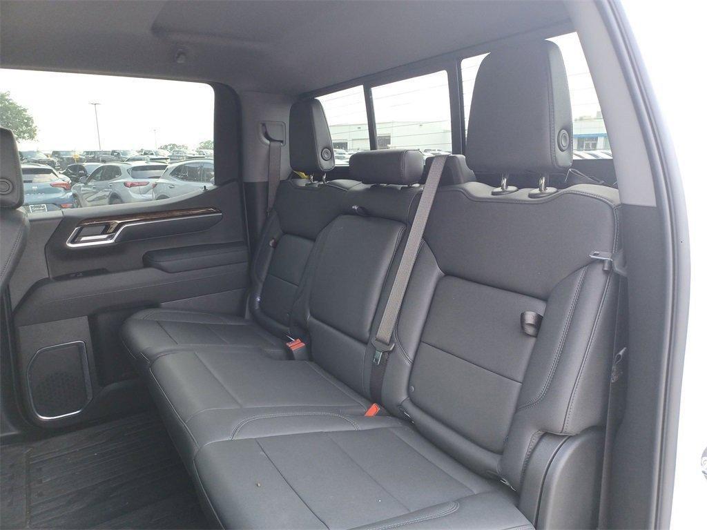 new 2025 GMC Sierra 1500 car, priced at $52,240
