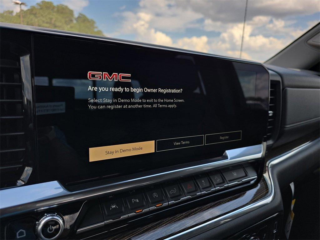 new 2025 GMC Sierra 1500 car, priced at $53,355