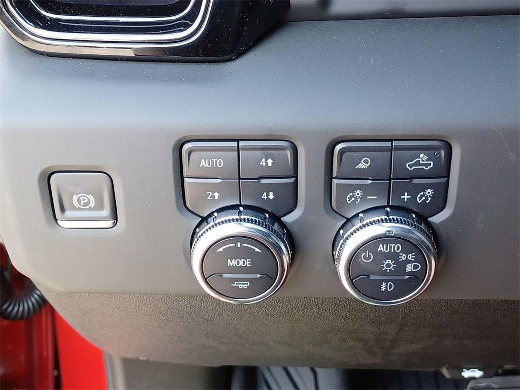 new 2025 GMC Sierra 2500 car, priced at $77,840