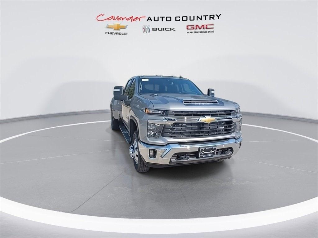 new 2025 Chevrolet Silverado 3500 car, priced at $79,045