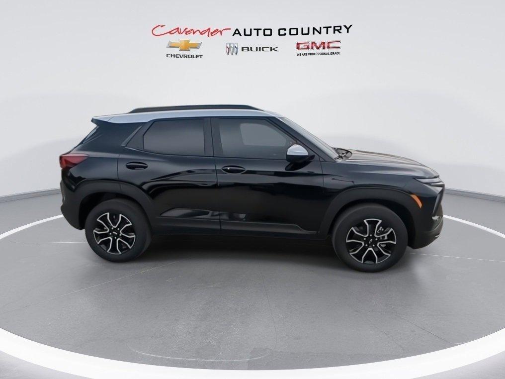 new 2025 Chevrolet TrailBlazer car, priced at $25,345