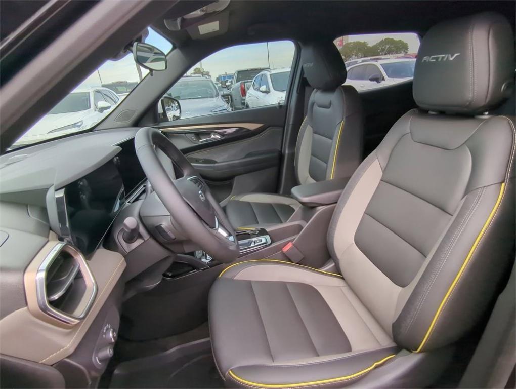 new 2025 Chevrolet TrailBlazer car, priced at $25,345