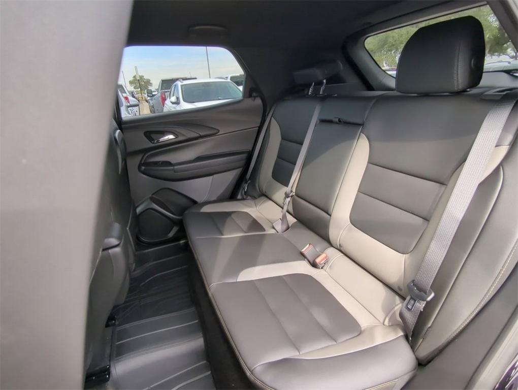 new 2025 Chevrolet TrailBlazer car, priced at $25,345