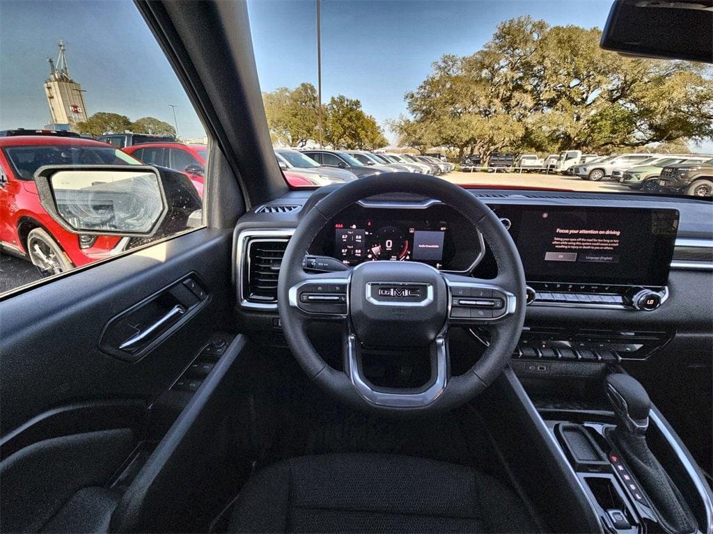 new 2025 GMC Canyon car, priced at $41,924