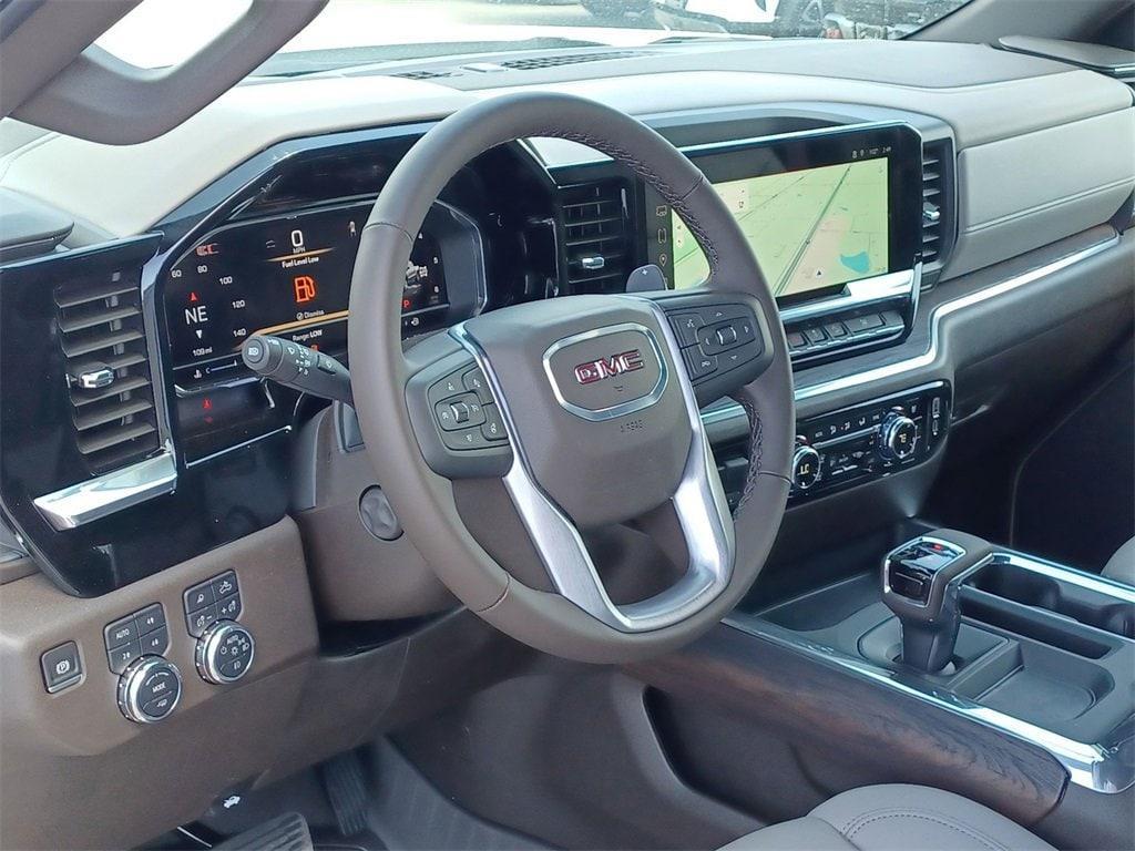 new 2025 GMC Sierra 1500 car, priced at $63,104