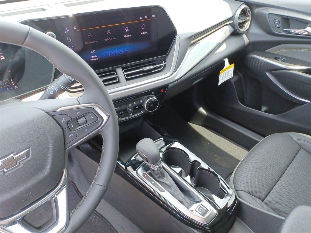 new 2025 Chevrolet Trax car, priced at $25,895