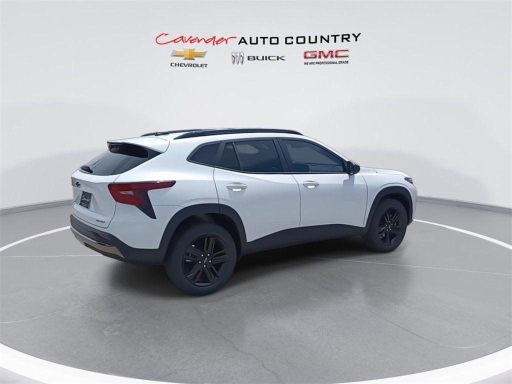 new 2025 Chevrolet Trax car, priced at $25,895