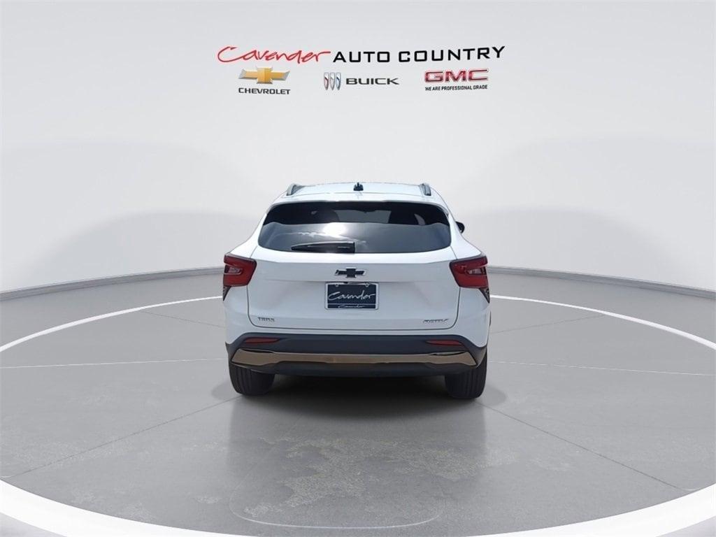 new 2025 Chevrolet Trax car, priced at $25,895