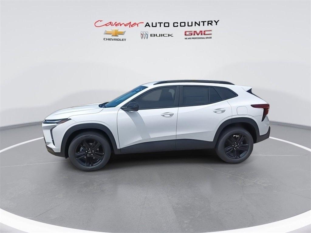 new 2025 Chevrolet Trax car, priced at $25,895
