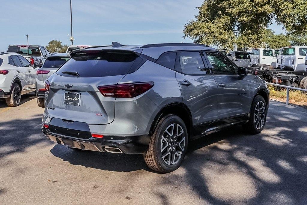 new 2025 Chevrolet Blazer car, priced at $43,370