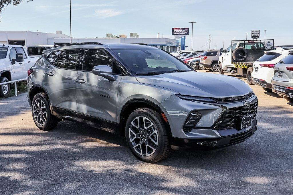 new 2025 Chevrolet Blazer car, priced at $43,370