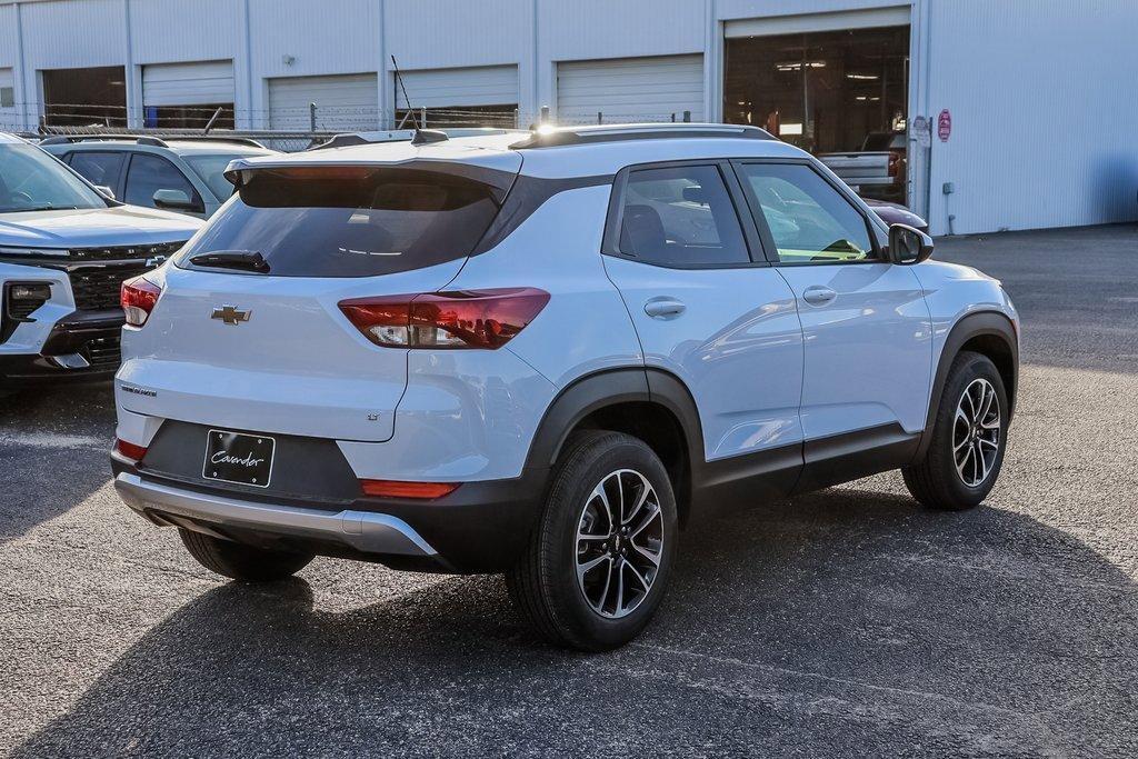 new 2025 Chevrolet TrailBlazer car, priced at $24,277