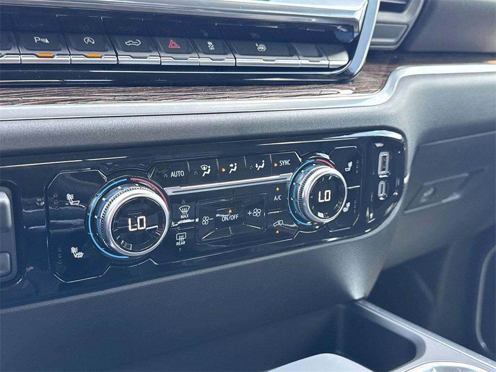 new 2025 GMC Sierra 1500 car, priced at $58,016