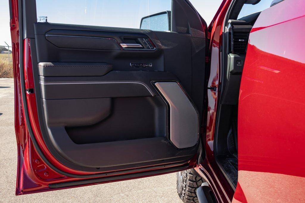 new 2025 GMC Sierra 1500 car, priced at $80,685