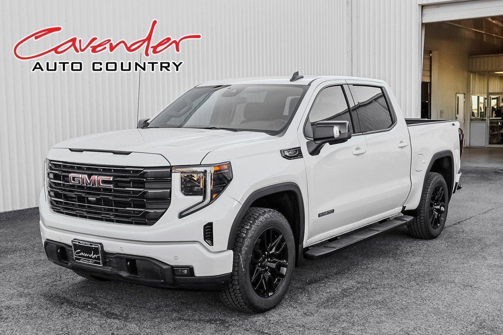 new 2025 GMC Sierra 1500 car, priced at $64,240